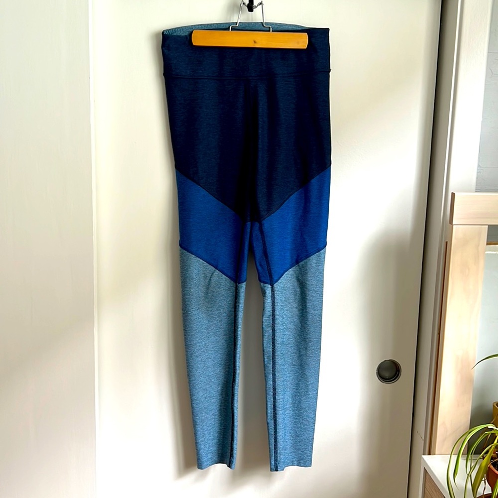Great material. Great condition. No longer fit me.